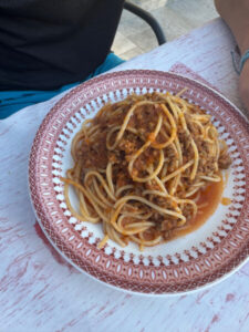 Dining in Italy 4 450x600 1